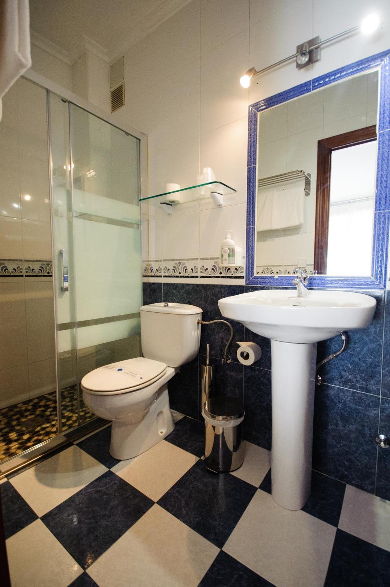 Hostal Restaurante La Trucha Benavente Szoba fotó