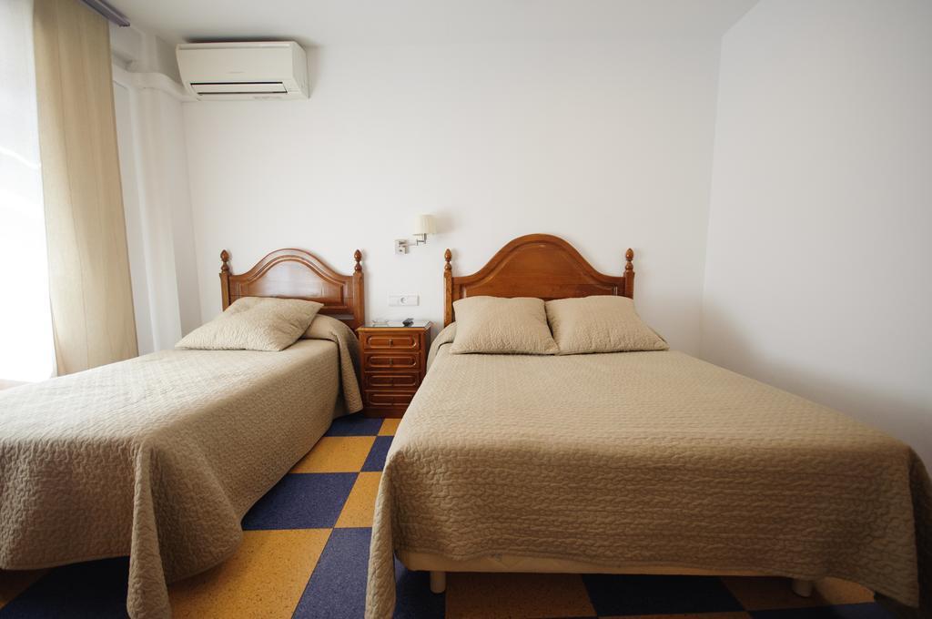 Hostal Restaurante La Trucha Benavente Kültér fotó
